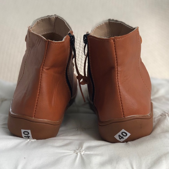 Fashion Ankle Bootie - Picture 5 of 7